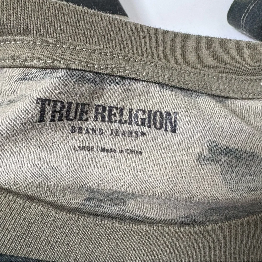 True Religion Green Camouflage Short Sleeve Tee